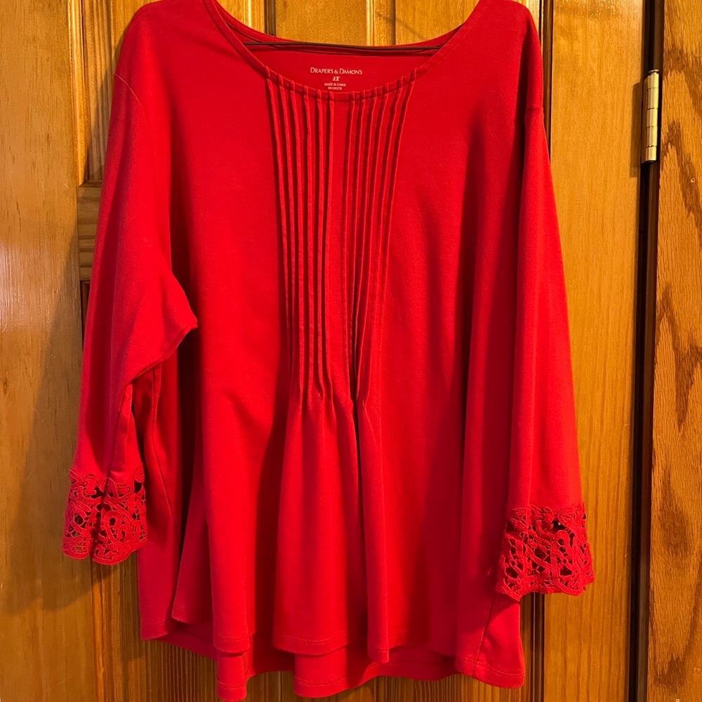Dealer's and Damon's tshirt knit 3/4 length sleeve. 3x